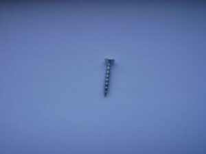 Surub cap inecat locas cruciform pentru feronerie